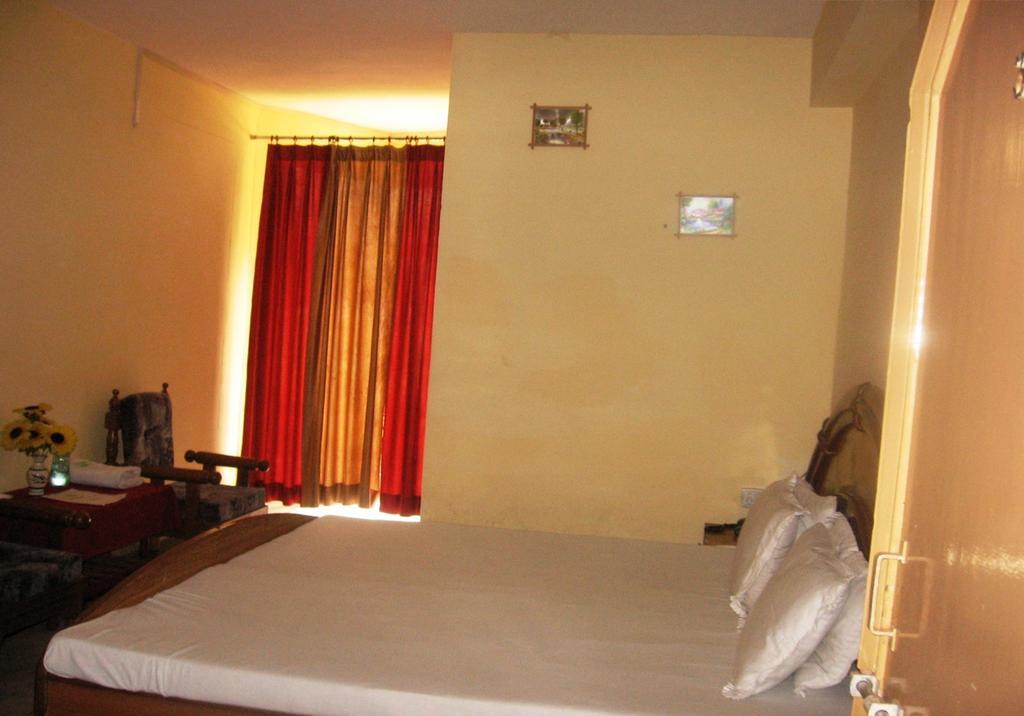 Hotel Arsh International Nainital Bagian luar foto